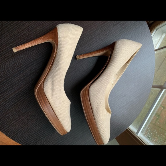Ralph Lauren Purple Label Ivory Linen Heels sz 6 - Picture 8 of 9